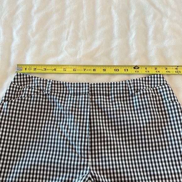 🎉Host Pick🎉 Talbots Brown and White Gingham Ankle Pants Size 8P - Picture 4 of 12